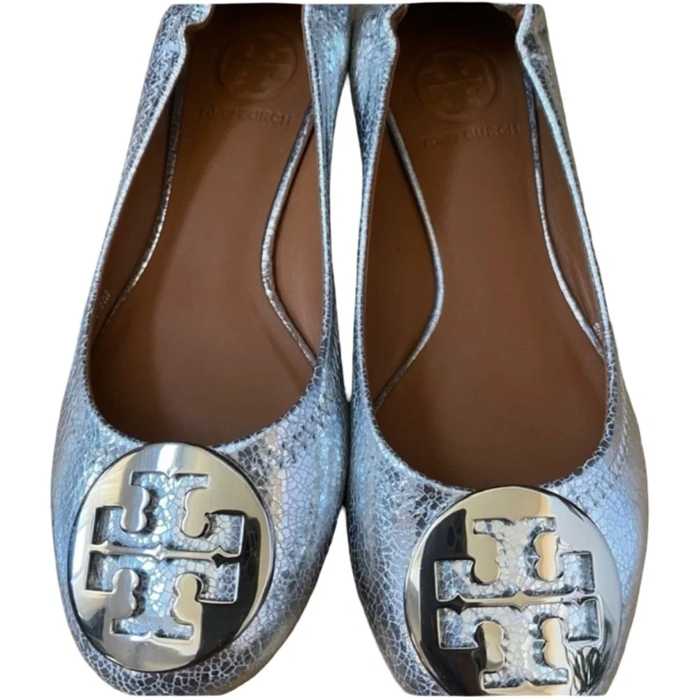 NEW Tory Burch Reva Silver Metallic Crackle Leather Ballet Flats Size 5 NWOB